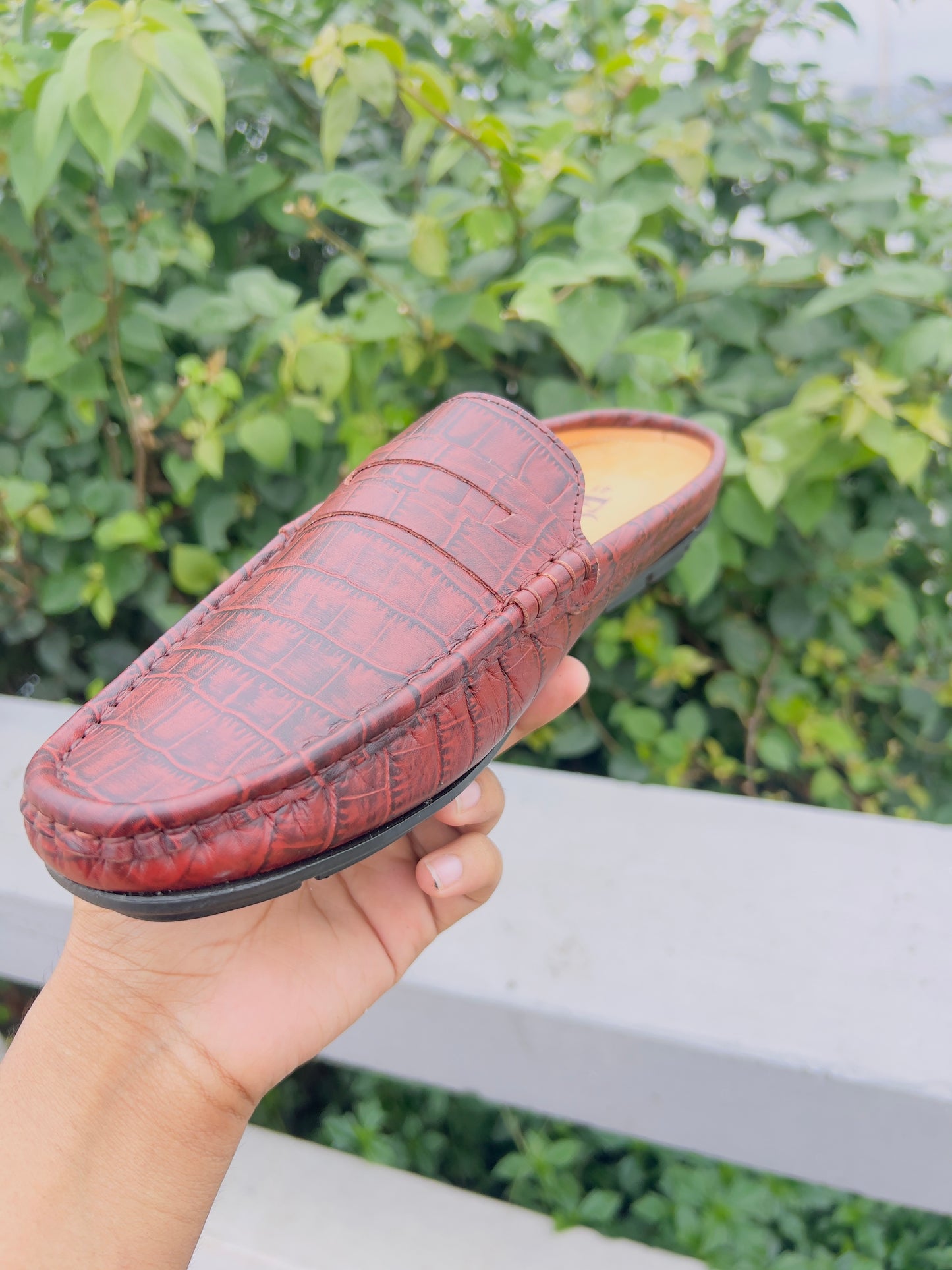 Cow Leather Crocodile Dice Half Shoe for men - OV-06